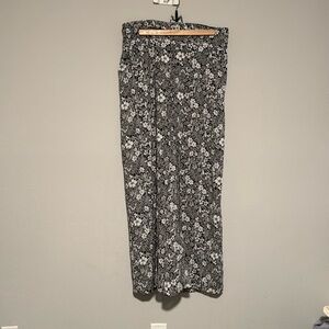 Flowy pants